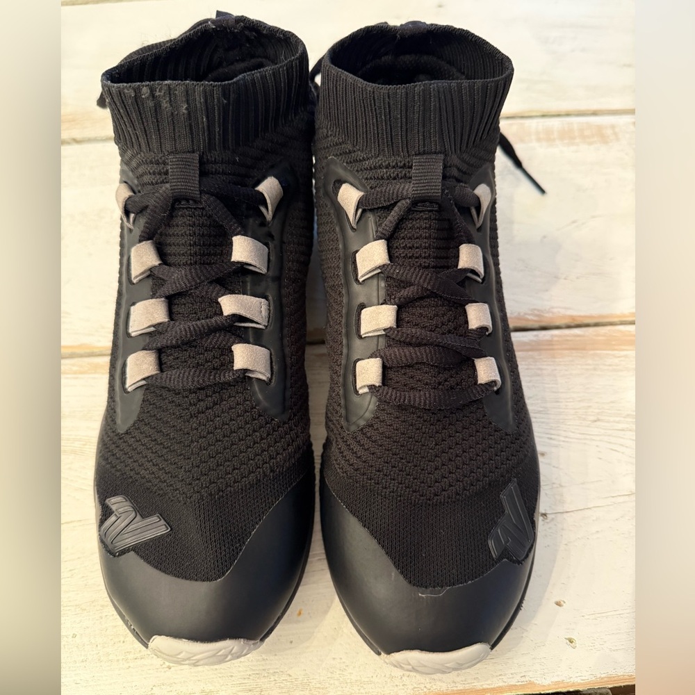 Varsity Black and Gray Aeros Cheerleading Competition Shoes
